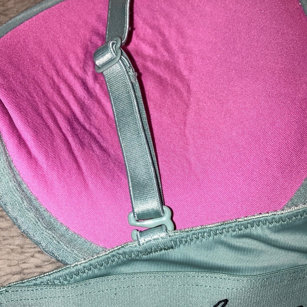๐4 for $20 VS Pink Wear Everywhere Push-Up, size 34B - Picture 5 of 10